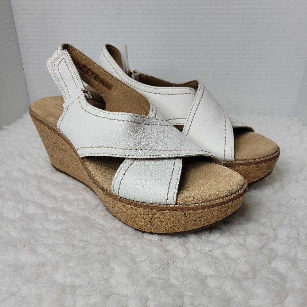 Clarks Women Aisley Tulip Sandal Size 9.5 Cork Wedge Platform  White Leather